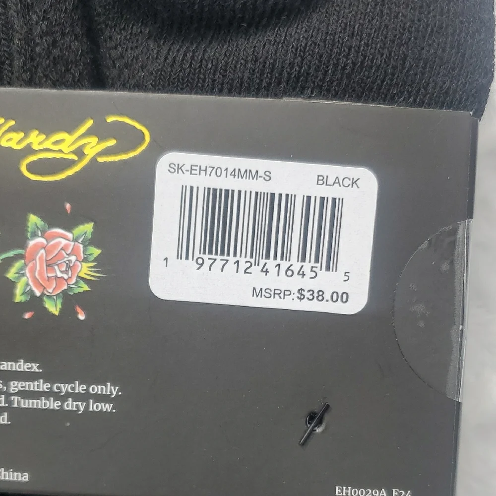 Ed Hardy Black Athletic Quarter Socks with White Trim – 8 Pair
